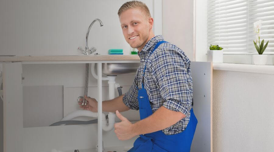 Burst Pipe Emergency Service in Kirbyville, TX